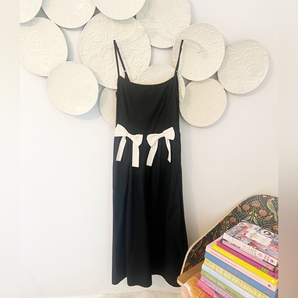 Sz XS Moon River Bow Tie Dress NWOT - Picture 2 of 5